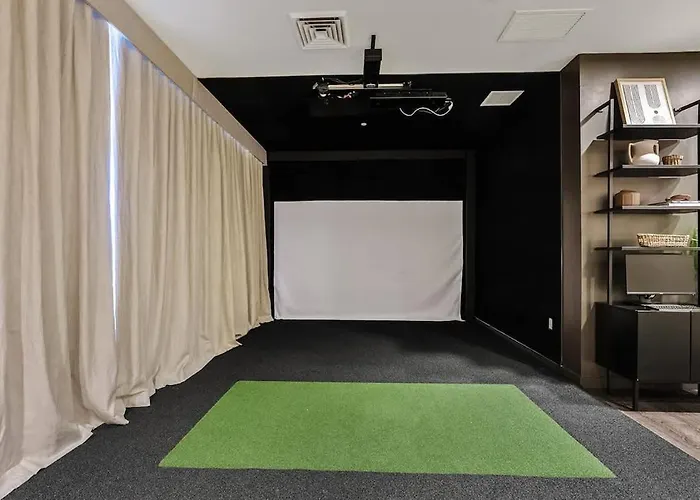 Tranquil 1br With Parking Gym Pool Apartamento