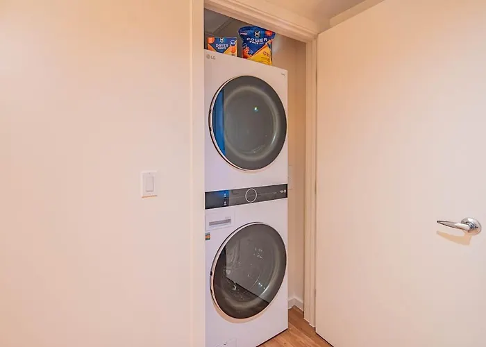 Apartment Tranquil 1br With Parking Gym Pool Phoenix